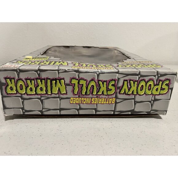 Vintage GAF Corp SPOOKY 3D Laughing SKULL 12½" Wall MIRROR Halloween Decor - Picture 14 of 15